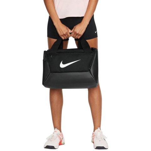 Torba Nike Nike Brasilia XS 9.5 25L czarna DM3977 010 Torba Nike Nike Brasilia XS 9.5 25L czarna DM3977 010