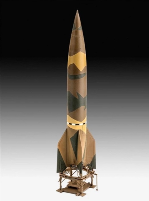 Revell 03309 German A4 / V2 Rocket