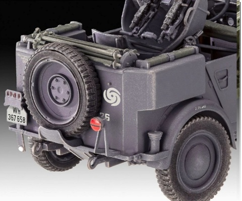 Revell 03339 Einheits-PKW Kfz.4