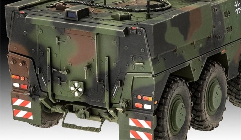 Revell 03343 1/35 GTK Boxer GTFz