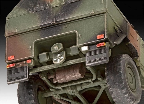 Revell 03345 1/72 ATF Dingo 01