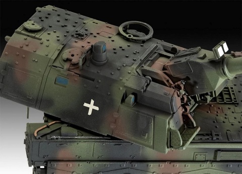 Revell 03347 1/72 Panzerhaubitze 2000