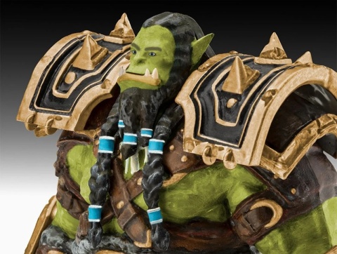 Revell 03516 Gift Set 1/16 WoW Thrall