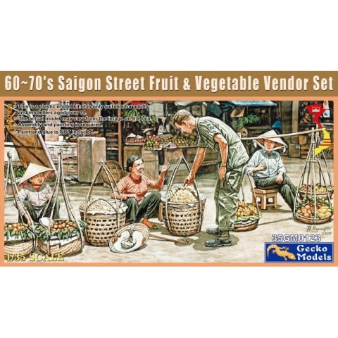 Gecko Models 35GM0123 60-70's Saigon Street Fruit & Vegetable Vendor Set