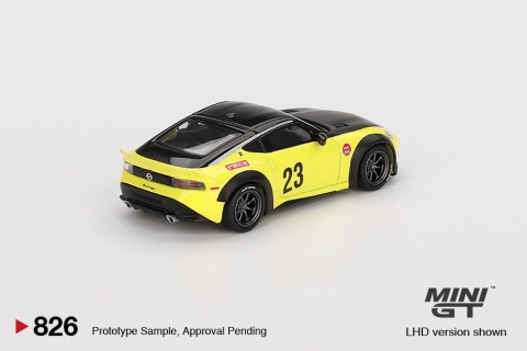 MINI GT 00826 NISSAN Z LB NATION WORKS 2024 Ikazuchi Yellow 1:64