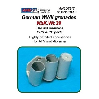 AML O7217 German WW II Smoke Grenades for AFV (PUR + PE Parts) (1:72)