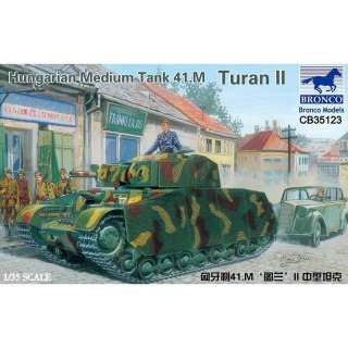 Bronco CB35123 Hung. Medium Tank 41.M Turan II