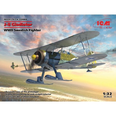 ICM 32044 J-8 Gladiator, WWII Swedish Fighter