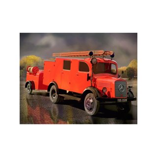 Icm 35527 L 1500S Lf 8 Fire Truck