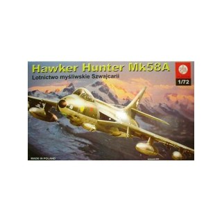 Plastyk S-038 Hawker Hunter Mk.581