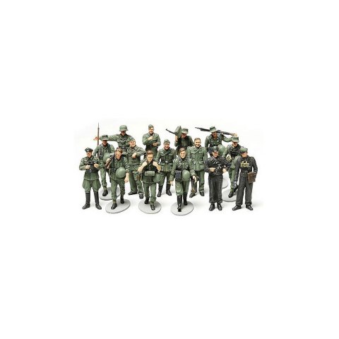 Tamiya 32530 1/48 Ger Infantry on Maneuver