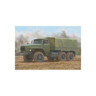 Trumpeter 01072 Russian Ural-4320