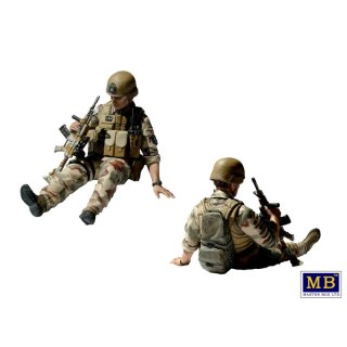 MB 35193 Under fire. Modern US infantry