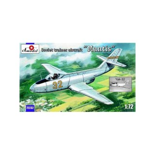 Amodel 72232 Yak-32