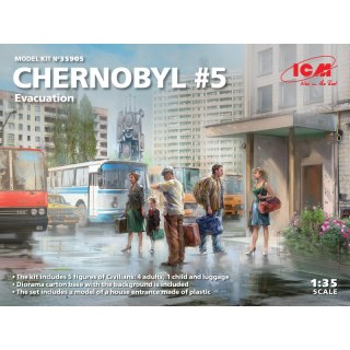 ICM 35905 Chernobyl#5. Extraction (4 adults, 1 child and luggage) (100% new molds)