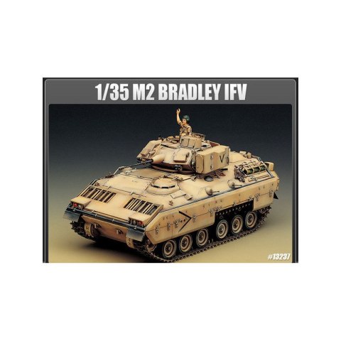 Academy 13237 M2 Bradley - 1/35