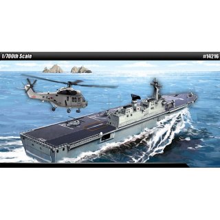 Academy 14216 Dokdo (LPH 6111) Rok Navy - 1/700