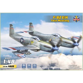 Model Svit 4820 F-82 E/H Twin Mustang