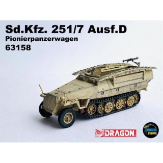 Dragon Armor 63158 Sd.Kfz. 251/7 Ausf.D Pionierpanzerwagen