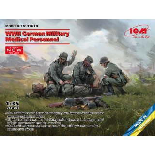 ICM 35620 WWII German Military Medical Personnel