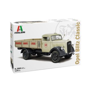 Italeri 3960 Opel Blitz Classic