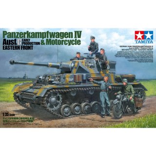 Tamiya 25209 1/35 German Tank Panzerkampfwagen IV Ausf.G Early Production & Motorcycle Set "Eastern Front"