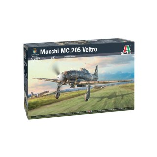 Italeri 2519 1/32 Macchi MC.205 Veltro