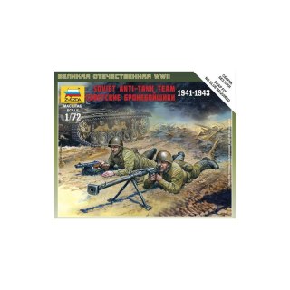 Zvezda 6135 Soviet Anti-Tank team 1/72
