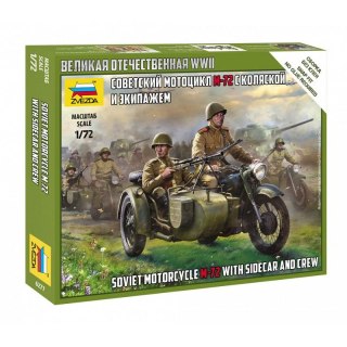 Zvezda 6277 Soviet Motorcycle M-72 with Sidecar and Crew