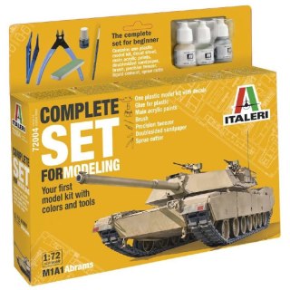 Italeri 72004 1/72 M1A1 Abrams Complete Set