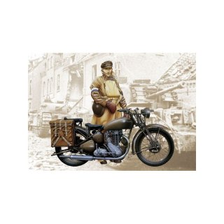 Italeri 7402 1/9 Triumph 3HW