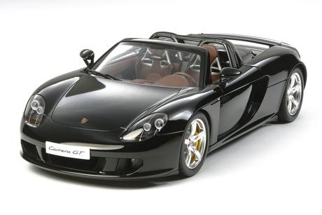 Tamiya 12050 1/12 Porsche Carrera GT Tamiya 12050 1/12 Porsche Carrera GT