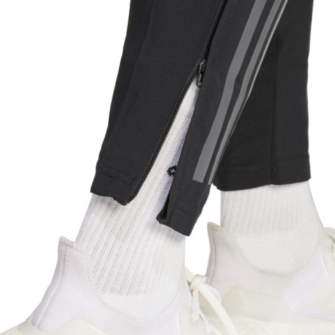 Spodnie damskie adidas Tiro 24 Competition Presentation czarne IP7603 Spodnie damskie adidas Tiro 24 Competition Presentation czarne IP7603
