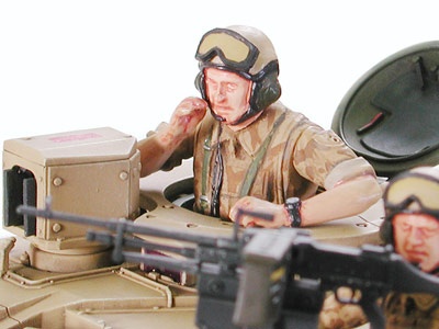 Tamiya 35274 Challenger 2 (Desertised) 1/35 Tamiya 35274 Challenger 2 (Desertised) 1/35