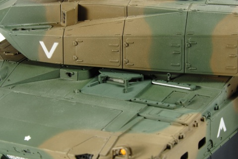 Tamiya 35329 1/35 JGSDF Type 10 Tank Tamiya 35329 1/35 JGSDF Type 10 Tank