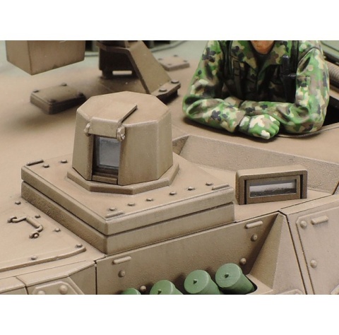 Tamiya 35361 JGSDF MCV Type 16 1/35 Tamiya 35361 JGSDF MCV Type 16 1/35