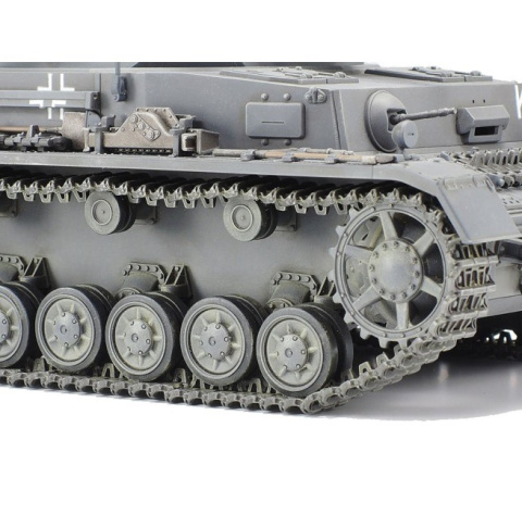 Tamiya 35374 1/35 German Panzerkampfwagen IV Ausf.F Tamiya 35374 1/35 German Panzerkampfwagen IV Ausf.F
