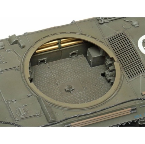 Tamiya 35376 1/35 U.S. Tank Destroyer M18 Hellcat
