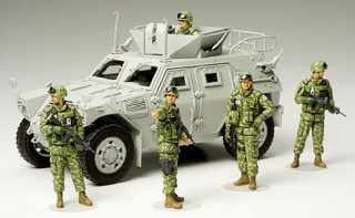 Tamiya 35276 JGSDF Iraq H.Assistance Team