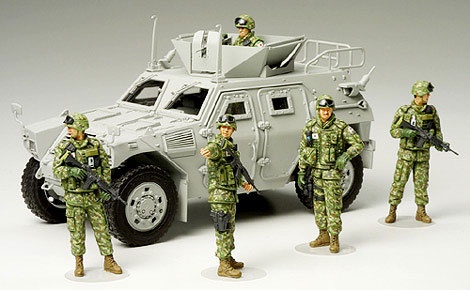 Tamiya 35276 JGSDF Iraq H.Assistance Team Tamiya 35276 JGSDF Iraq H.Assistance Team