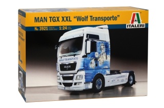 Italeri 3921 1/24 Man TGX XXL "Wolf Transporte"