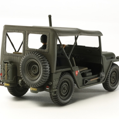 Tamiya 35334 1/35 M151A1 Vietnam Tamiya 35334 1/35 M151A1 Vietnam