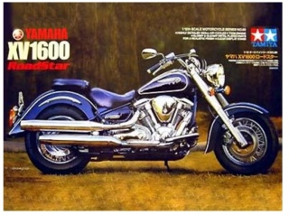 Tamiya 14080 Yamaha XV1600 Road Star 1/12