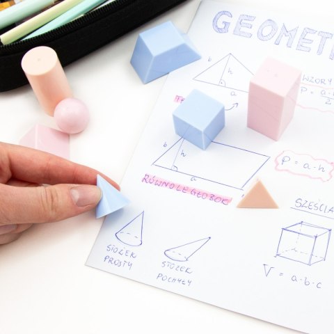 MODELE FIGUR GEOM 3D A OP8SZT DERF KIDEA B/C