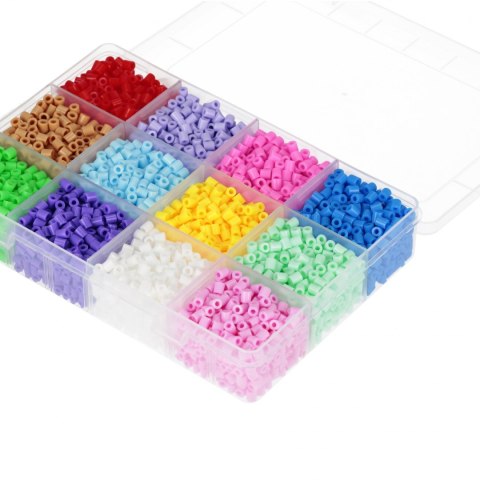 Koraliki do zgrzewania 4800 elementów 12 kolorów walizka MEGA CREATICE 478675