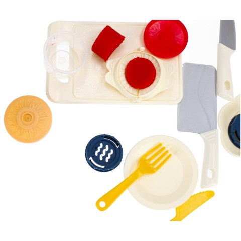 Masa plastyczna Maszynka do robienia makaronu plus akcesoria MEGA CREATIVE 481574