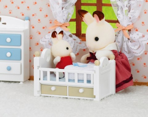 SYLVANIAN DZIECKO KROLIKOW LOZECZKO CZEK 5017 W6