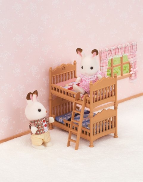 SYLVANIAN ZESTAW Z LOZKIEM PIETROWYM 5338 PUD6