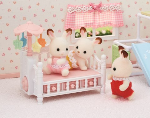 SYLVANIAN LOZECZKO Z KARUZELA 5534 PUD6
