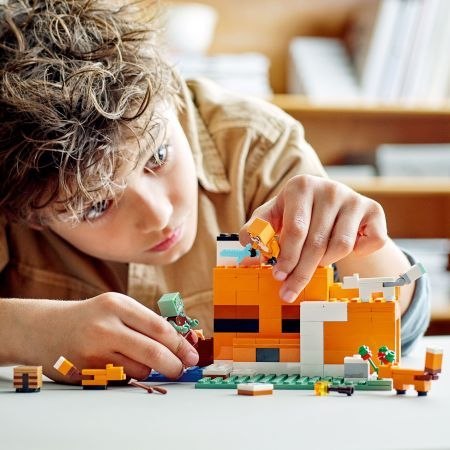 Klocki konstrukcyjne Minecraft Siedlisko Lisów LEGO 21178